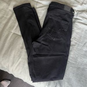 american eagle women’s size 10 long black skinny jeans